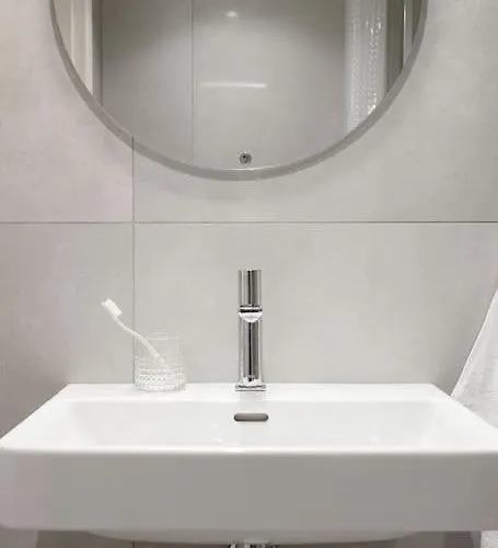 W Loft In Kalamaja Διαμέρισμα *